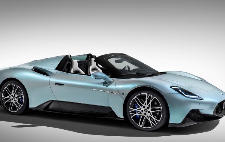 Cận cảnh chiếc Maserati MC20 Cielo hoàn toàn mới vừa ra mắt