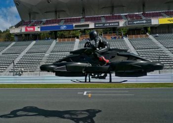 mô tô bay XTURISMO