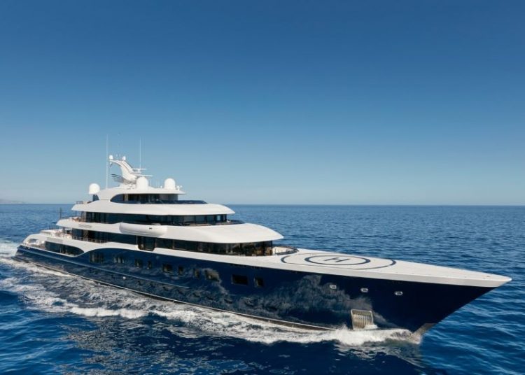 Du thuyền Luis Vuitton