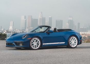 Porsche 911 Carrera GTS Cabriolet 2023