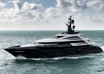 Siêu du thuyền Resilience