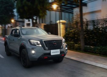 Nissan Navara mới