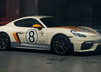 Porsche 718 Cayman GT4