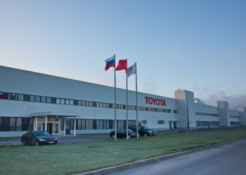 Toyota chính thức đóng cửa nhà máy tại Saint Petersburg, Nga