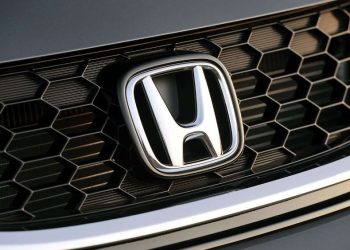 Honda cắt giảm 40% sản lượng các nhà máy tại Nhật Bản