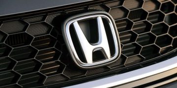 Honda cắt giảm 40% sản lượng các nhà máy tại Nhật Bản