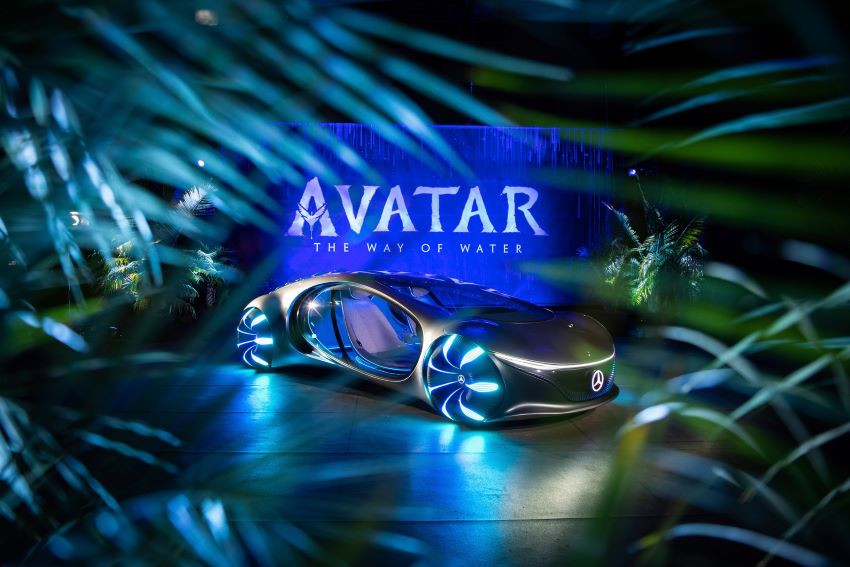 We Drive The MercedesBenz Vision AVTR Before Avatar The Way Of Water  Release
