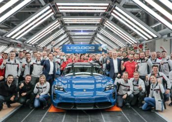 Taycan thứ 100.000