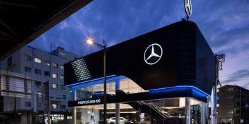 Mercedes-Benz mở đại lý chỉ bán xe điện đầu tiên tại Yokohama, Nhật Bản
