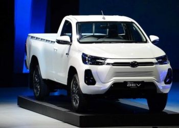 Toyota Hilux điện