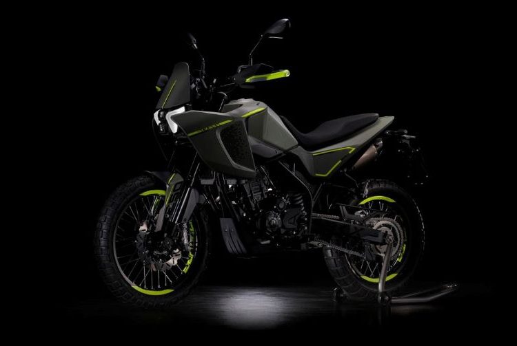 Benelli BKX 250 ADV 2023