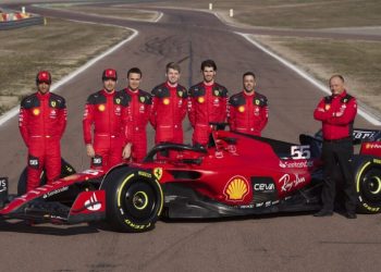 Ferrari ra mắt chiếc SF-23 cho mùa giải F1 năm 2023