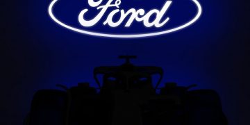 Ford trở lại F1
