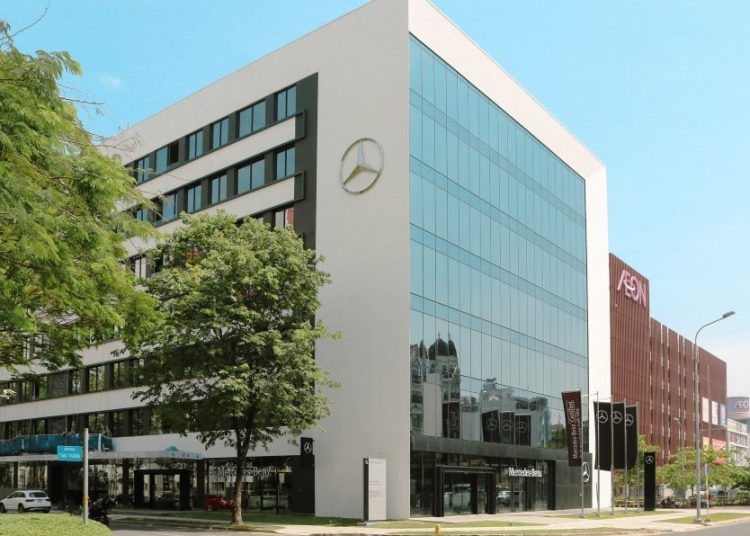 showroom Mercedes-Benz Vietnam Star Trường Chinh