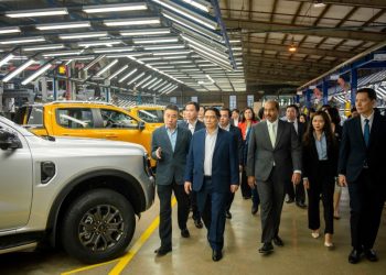 Thủ tướng thăm Ford Hải Dương