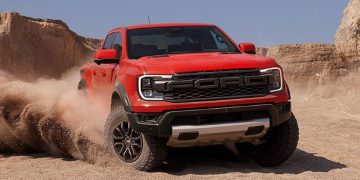 Giá Ford Raptor mới