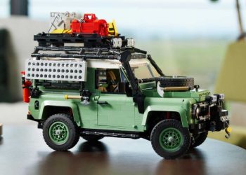 Lego Defender 90