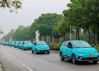 Dịch vụ taxi thuần điện đầu tiên tại Việt Nam chính thức hoạt động