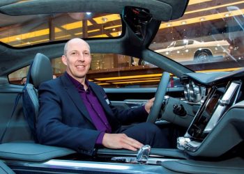 Giám đốc thiết kế Bentley