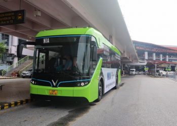 Buýt điện Nội Bài