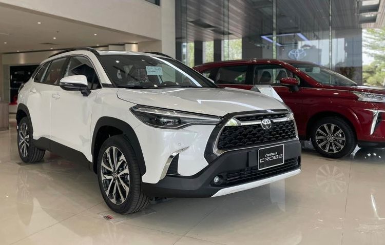 Toyota Việt Nam bán ra hơn 4.000 xe trong tháng 8/2023