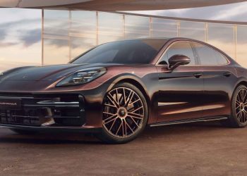 Porsche Panamera Turbo 2024