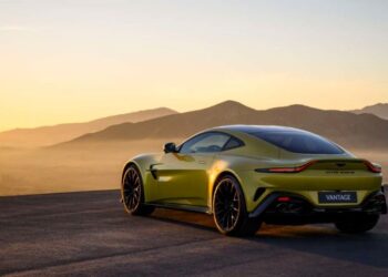 Aston Martin Vantage 2024 trình làng