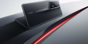 Honor Magic V2 RSR