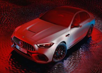 Mercedes-AMG C 63 S E PERFORMANCE