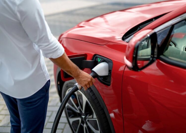 Chủ xe VinFast có thể sử dụng mạng lưới 700.000 cổng sạc của Bosch tại 30 quốc gia châu Âu