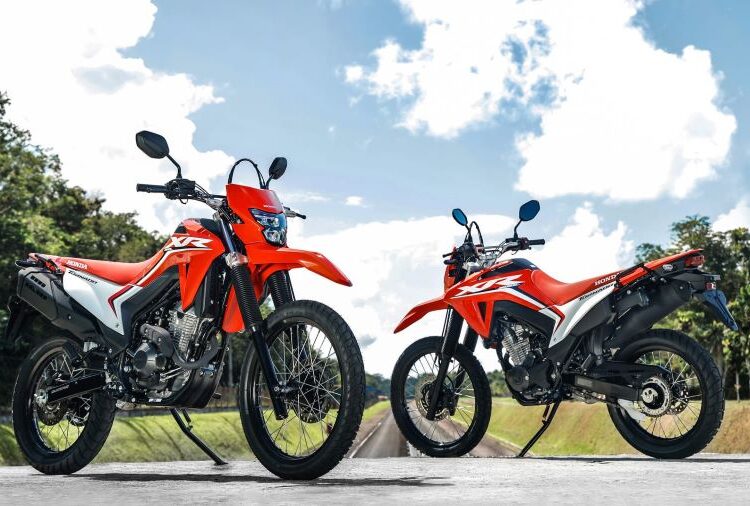 Honda Tornado XR 300L 2025 mới