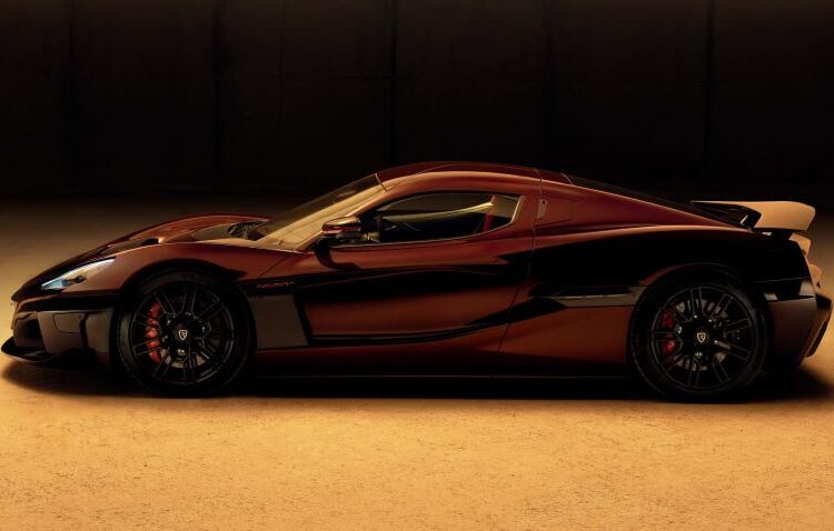 Chiếc Nevera do Mate Rimac thiết kế cho riêng mình