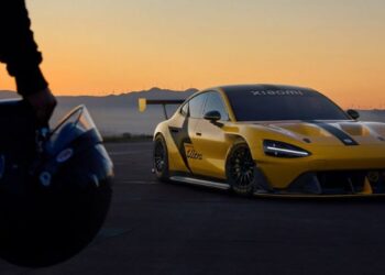 Xiaomi SU7 Ultra mạnh 1.527 mã lực, đối thủ của Porsche Taycan?