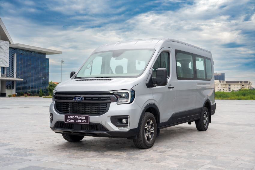 Ford Transit mới