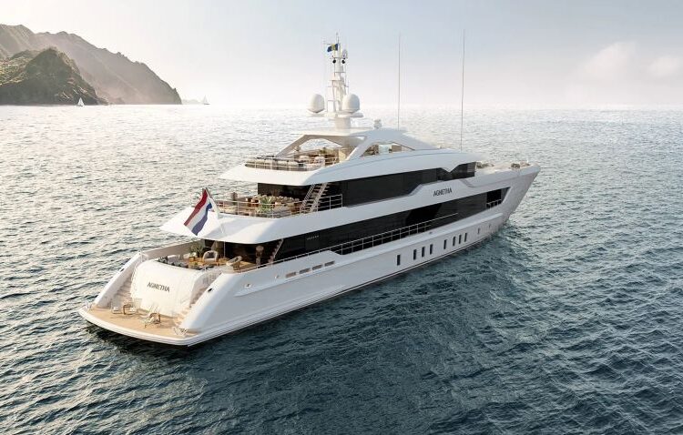 Siêu du thuyền Agnetha