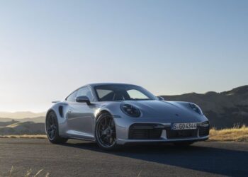 Porsche 911 Turbo 50 năm