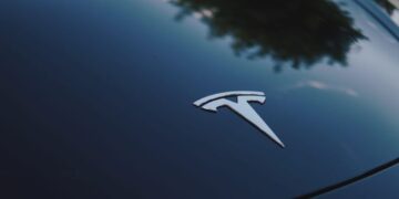 Triệu hồi Tesla