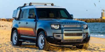 Land Rover Defender Beach Break Edition