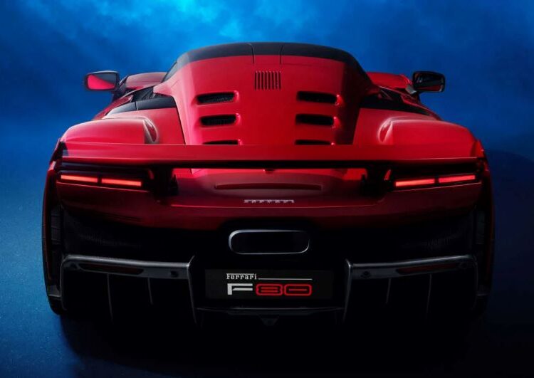 “Siêu Ngựa” Ferrari F80 lộ diện, 799 chiếc đã bán hết, giá gần 100 tỷ đồng