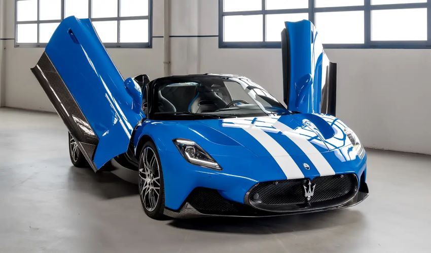 Maserati MC20