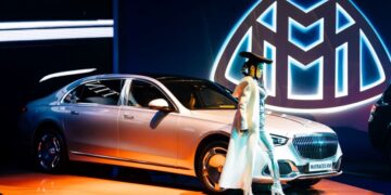 Triển lãm xe Mercedes-Benz