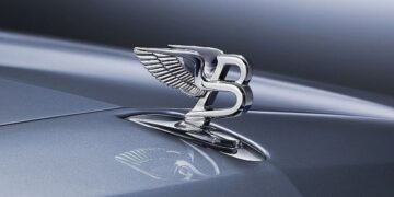 Bentley hoãn kế hoạch xe điện, tập trung xe hybrid