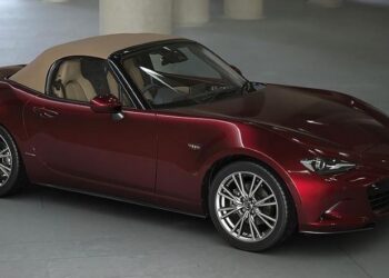 Mazda MX-5 2025 phiên bản kỷ niệm 35 năm tại Nhật Bản