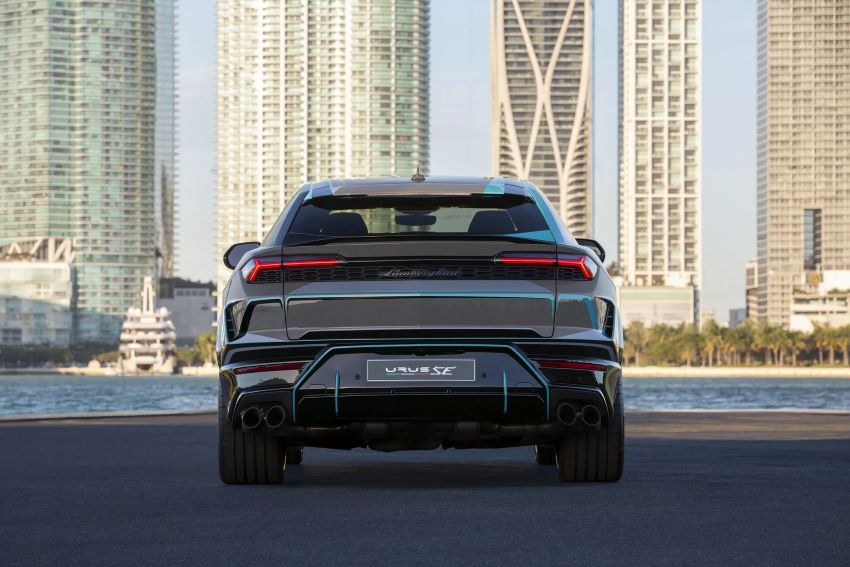 Lamborghini Urus Miami