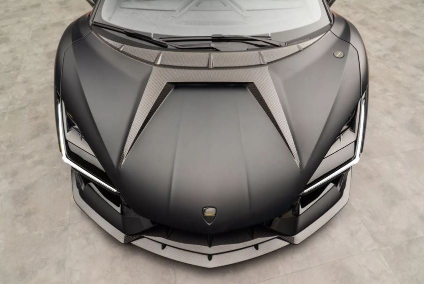 Lamborghini Revuelto Mansory