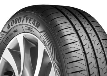 Goodyear bán Dunlop