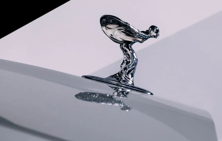 Rolls-Royce đầu tư hơn 300 triệu bảng Anh mở rộng nhà máy phục vụ các dự án Bespoke