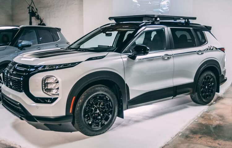 Mitsubishi tiết lộ Outlander 2025 phiên bản Trail Edition