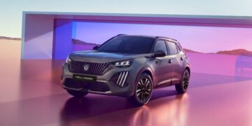 Peugeot 2008 mới được giới thiệu tại thị trường Việt Nam, giá từ 829 triệu đồng