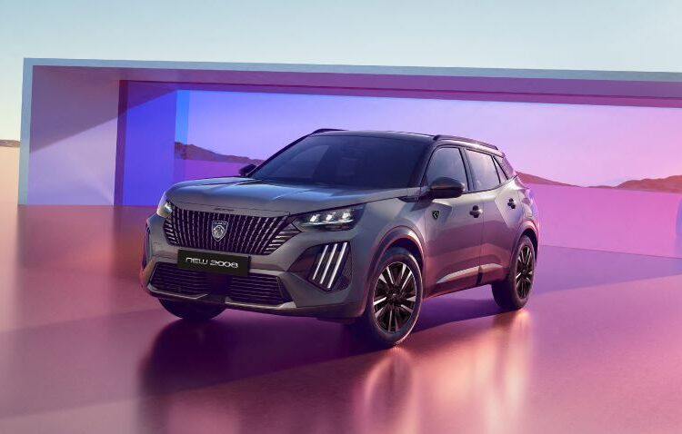 Peugeot 2008 mới được giới thiệu tại thị trường Việt Nam, giá từ 829 triệu đồng